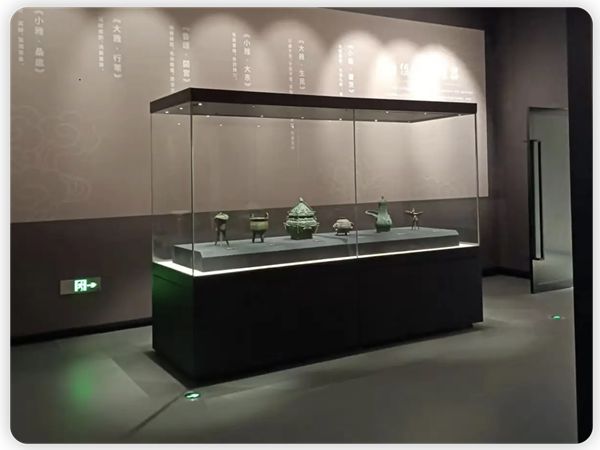 博物館文物展柜